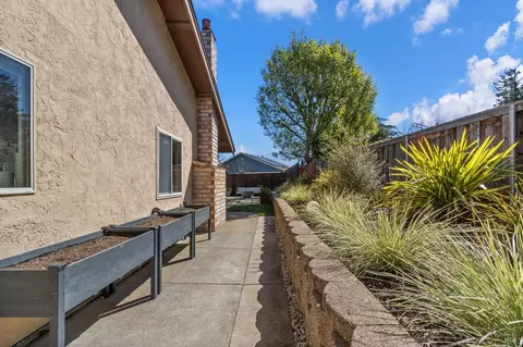 Exterior - 502 Cooper Dr, Benicia, CA 94510 photo 11 of 15