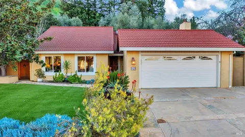869 Rose Dr, Benicia, CA 94510
