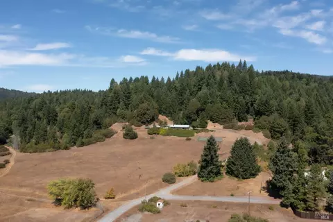 View/Area - 13500 Branscomb Rd, Branscomb, CA 95417 photo 6 of 9