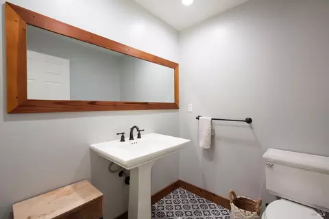 Bath - 13500 Branscomb Rd, Branscomb, CA 95417 photo 1 of 6
