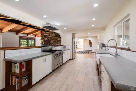 Kitchen - 13500 Branscomb Rd, Branscomb, CA 95417 photo 2 of 3