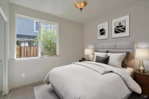 Bedroom - 8814 Holly Leaf Dr, Windsor, CA 95492 photo 5 of 5