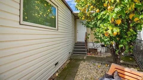 87 Lemon Tree Cir, Vacaville, CA 95687 photo 21