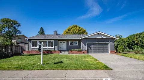47 Clemente Ct, Novato, CA 94945