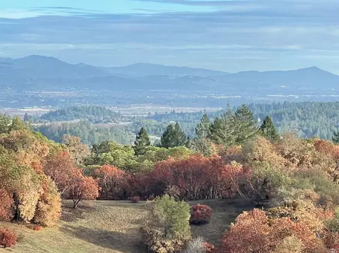 0 Wallace Creek Rd, Healdsburg, CA 95448