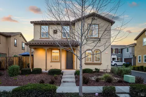 5445 Kaitlyn Pl, Rohnert Park, CA 94928