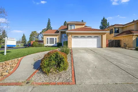 1102 Tanglewood Dr, Fairfield, CA 94533
