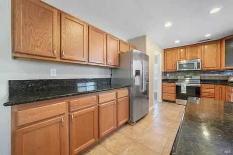 1102 Tanglewood Dr, Fairfield, CA 94533 photo 33