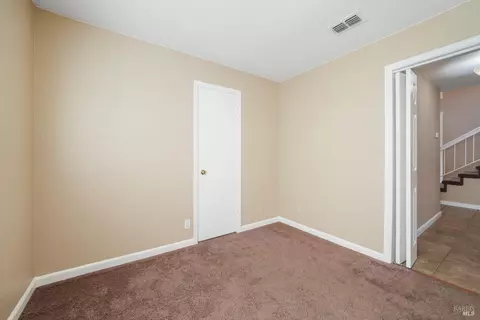 1102 Tanglewood Dr, Fairfield, CA 94533 photo 46