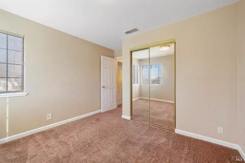 1102 Tanglewood Dr, Fairfield, CA 94533 photo 21