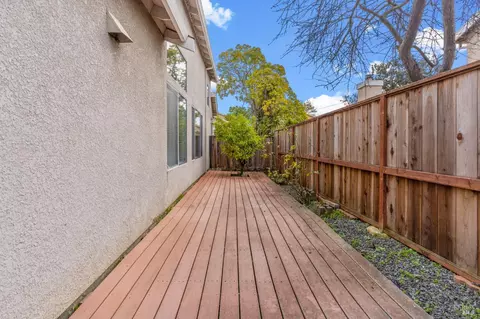 117 Barington Dr, Vallejo, CA 94591 photo 11