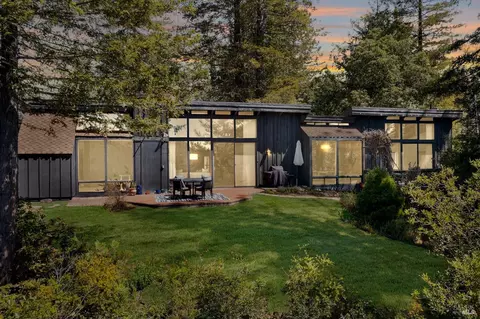14500 Solaridge Rd, Guerneville, CA 95446