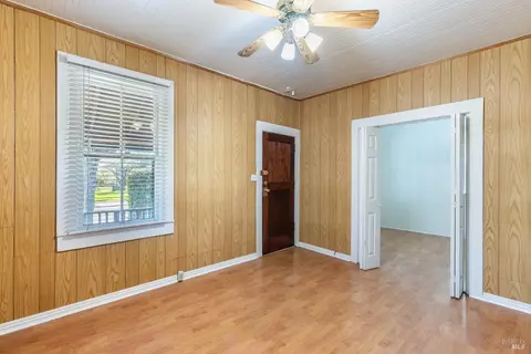 Bedroom - 2282-2284 3rd St, Napa, CA 94559 photo 3 of 5