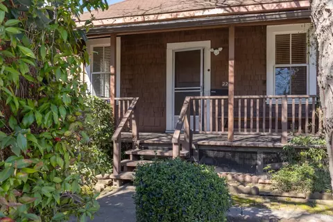 Exterior - 2282-2284 3rd St, Napa, CA 94559 photo 9 of 15
