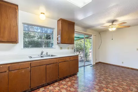Kitchen - 2282-2284 3rd St, Napa, CA 94559 photo 2 of 4