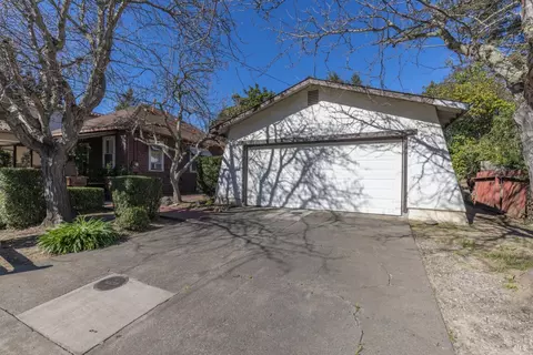 Exterior - 2282-2284 3rd St, Napa, CA 94559 photo 7 of 15