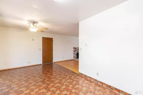 Living - 2282-2284 3rd St, Napa, CA 94559 photo 4 of 4