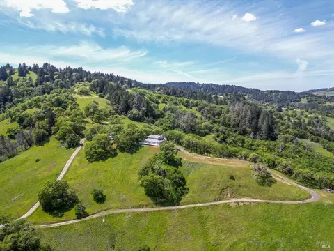 8150 Orr Springs Rd, Ukiah, CA 95482