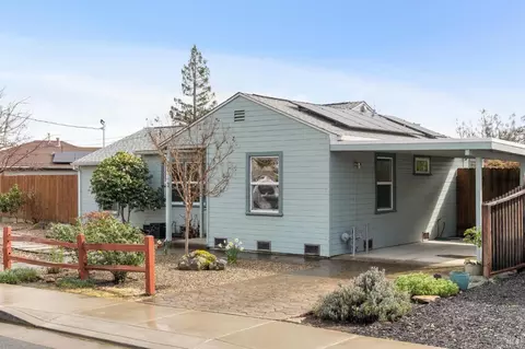 3 Bryan Ave, Napa, CA 94558