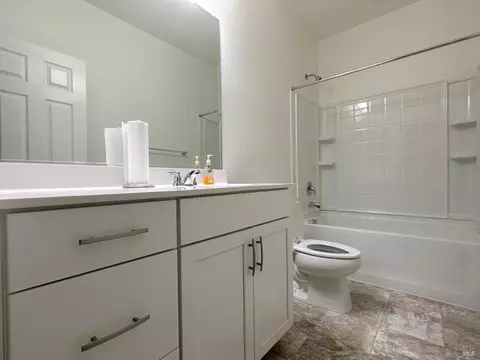 512 Marathon Dr, Oakley, CA 94561 photo 9