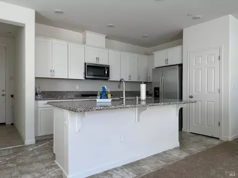 512 Marathon Dr, Oakley, CA 94561 photo 4