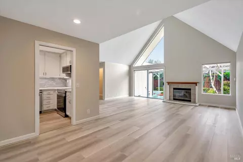 774 Crocus Dr, Sonoma, CA 95476 photo 4