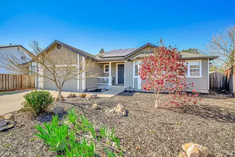 3209 Fitzpatrick Ct, Santa Rosa, CA 95404