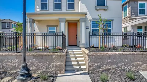 820 Starfish St, Suisun City, CA 94585