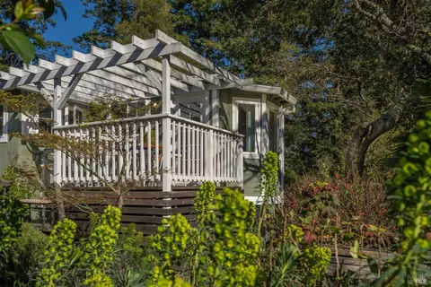 Exterior - 950 Boyes Blvd, Sonoma, CA 95476 photo 24 of 28