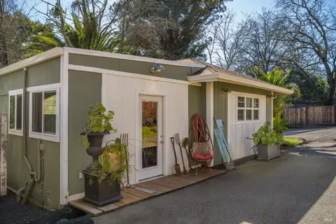 Exterior - 950 Boyes Blvd, Sonoma, CA 95476 photo 19 of 28