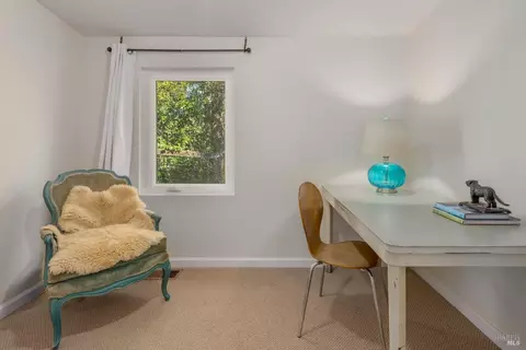 Bedroom - 950 Boyes Blvd, Sonoma, CA 95476 photo 7 of 9