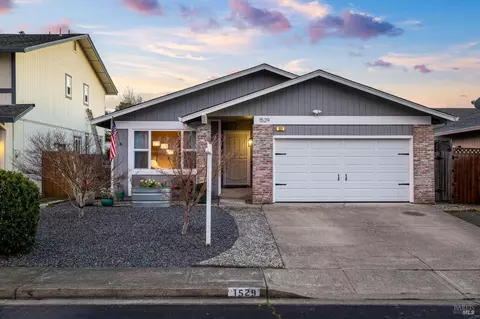 1529 Garfield Ct, Rohnert Park, CA 94928