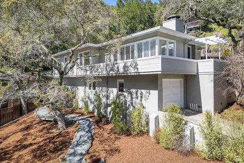 273 N Almenar Dr, Greenbrae, CA 94904