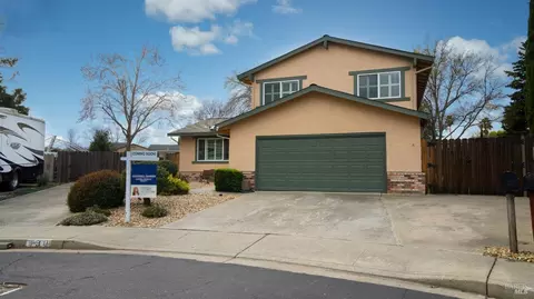 530 Moss Ct, Vacaville, CA 95687