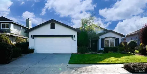 4027 Lloyd Dr, Napa, CA 94558