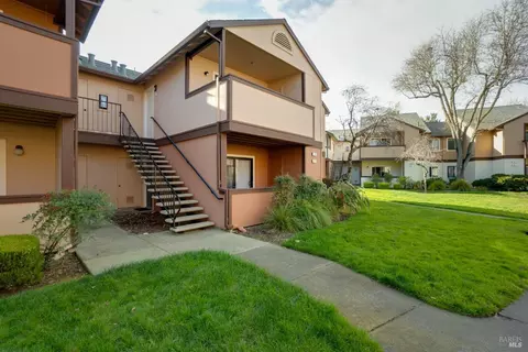 8201 Camino Colegio #47, Rohnert Park, CA 94928