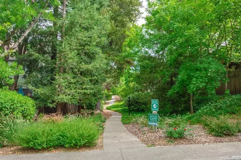 596 March Ave, Healdsburg, CA 95448 photo 24