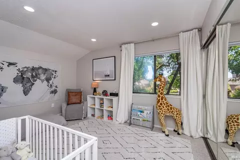 596 March Ave, Healdsburg, CA 95448 photo 17