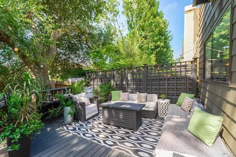 596 March Ave, Healdsburg, CA 95448 photo 22