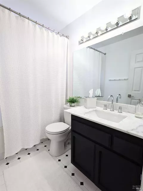 596 March Ave, Healdsburg, CA 95448 photo 15