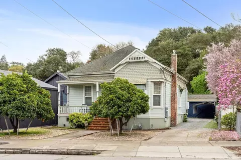 Exterior - 309 Bodega Ave, Petaluma, CA 94952 photo 3 of 16