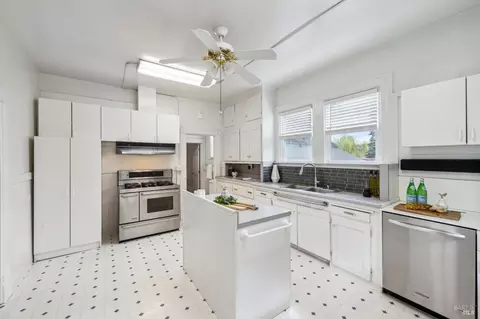 Kitchen - 309 Bodega Ave, Petaluma, CA 94952 photo 2 of 5