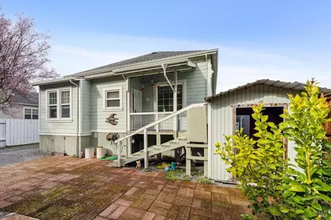 Exterior - 309 Bodega Ave, Petaluma, CA 94952 photo 13 of 16
