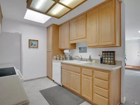1776 Stuart Ct, Benicia, CA 94510 photo 12