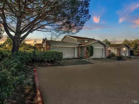 1776 Stuart Ct, Benicia, CA 94510 photo 2
