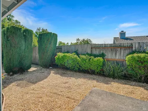 1776 Stuart Ct, Benicia, CA 94510 photo 20