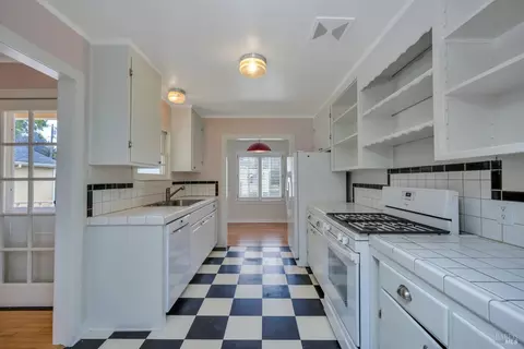 Kitchen - 1007 Mountain View Ave, Petaluma, CA 94952 photo 1 of 3