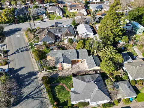 View/Area - 1007 Mountain View Ave, Petaluma, CA 94952 photo 2 of 2