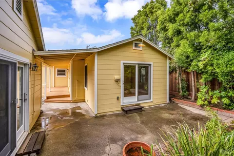 Exterior - 1007 Mountain View Ave, Petaluma, CA 94952 photo 9 of 16