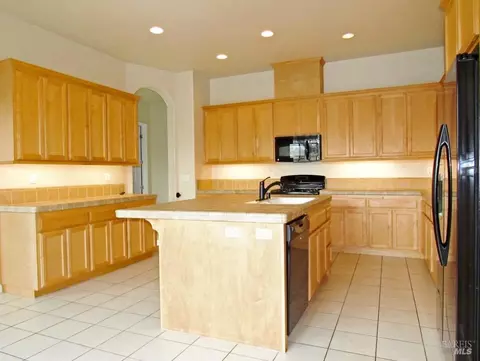 464 Riverview Dr, Ukiah, CA 95482 photo 9